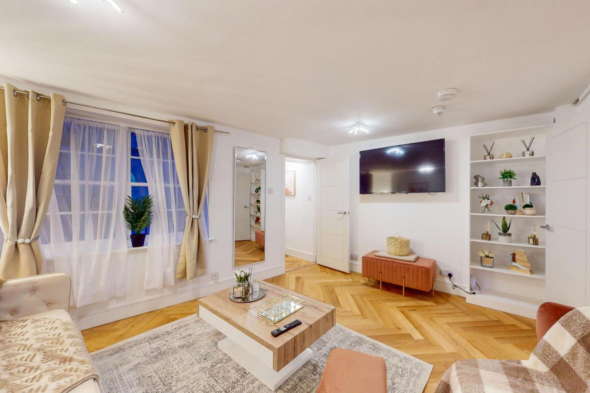 Park Lane Apartments Harrowby Street Лондон Экстерьер фото